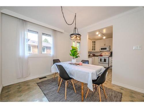 4 Lambert Crescent, Guelph, ON - Indoor Photo Showing Dining Room