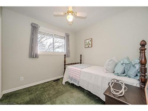 4 Lambert Crescent, Guelph, ON - Indoor Photo Showing Bedroom