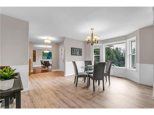 5819 Wellington Cty Rd 7, Guelph, ON - Indoor Photo Showing Dining Room