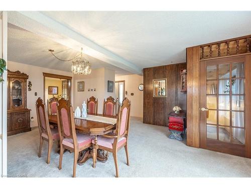 7147 Wellington Road No. 124 Road, Guelph/Eramosa, ON - Indoor Photo Showing Dining Room