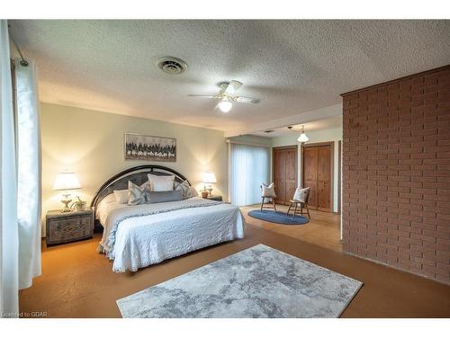 7147 Wellington Road No. 124 Road, Guelph/Eramosa, ON - Indoor Photo Showing Bedroom