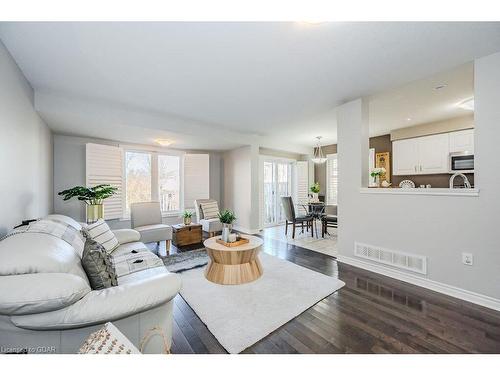 50 Wilkie Crescent, Guelph, ON - Indoor Photo Showing Living Room