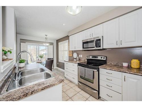 50 Wilkie Crescent, Guelph, ON - Indoor Photo Showing Kitchen With Double Sink