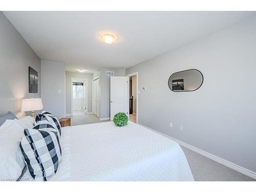 50 Wilkie Crescent, Guelph, ON - Indoor Photo Showing Bedroom