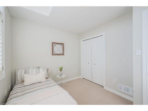 50 Wilkie Crescent, Guelph, ON - Indoor Photo Showing Bedroom