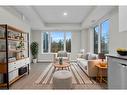 102-708 Woolwich Street, Guelph, ON  - Indoor Photo Showing Living Room 