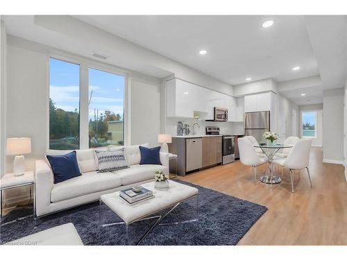 102-708 Woolwich Street, Guelph, ON - Indoor Photo Showing Living Room