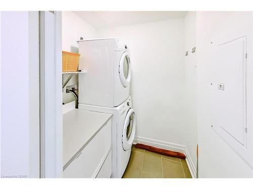 1305-150 Wellington Street E, Guelph, ON - Indoor Photo Showing Laundry Room