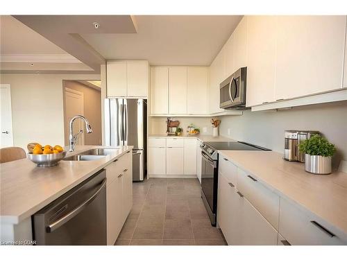 801-73 Arthur Street S, Guelph, ON - Indoor Photo Showing Kitchen With Stainless Steel Kitchen With Double Sink