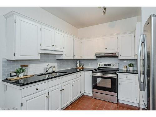 8-196 Arthur Street N, Guelph, ON - Indoor Photo Showing Kitchen With Double Sink