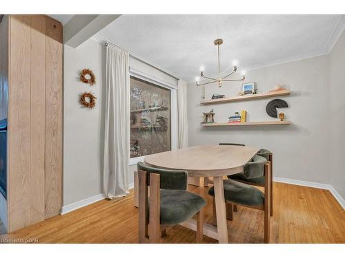 19 Birch Street, Guelph, ON - Indoor Photo Showing Dining Room