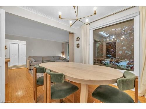 19 Birch Street, Guelph, ON - Indoor Photo Showing Dining Room