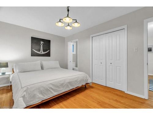 19 Birch Street, Guelph, ON - Indoor Photo Showing Bedroom