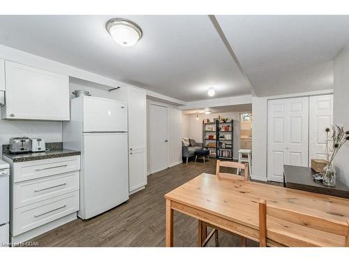 75 Cedar Street, Guelph, ON - Indoor Photo Showing Kitchen