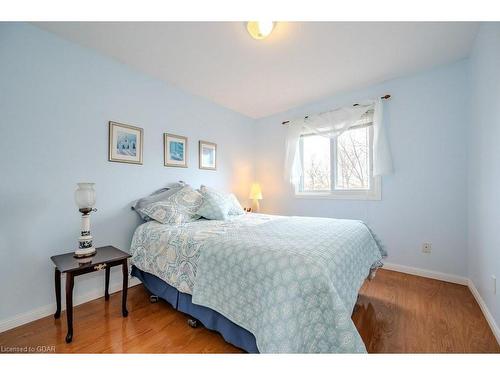 81 Windflower Drive, Kitchener, ON - Indoor Photo Showing Bedroom