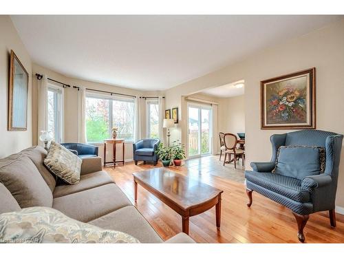 81 Windflower Drive, Kitchener, ON - Indoor Photo Showing Living Room