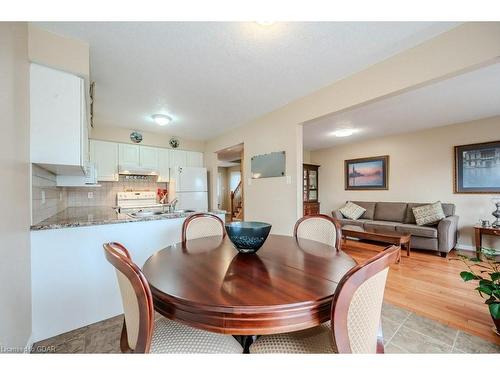 81 Windflower Drive, Kitchener, ON - Indoor Photo Showing Dining Room