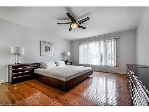 82 White Pine Way, Guelph, ON - Indoor Photo Showing Bedroom