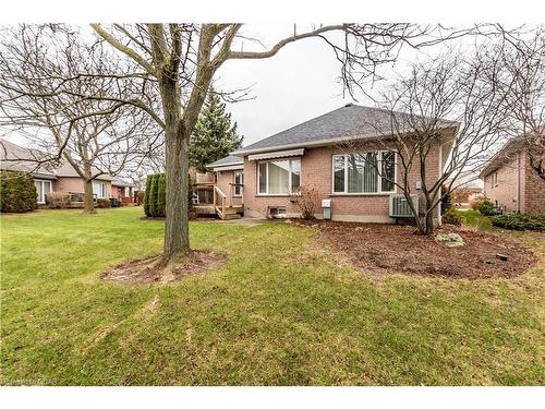 82 White Pine Way, Guelph, ON - Outdoor