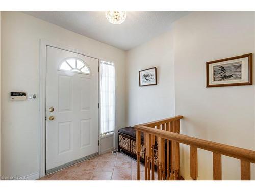 82 White Pine Way, Guelph, ON - Indoor Photo Showing Other Room