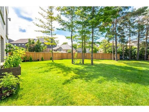 43 Ferris Circle, Guelph, ON - Outdoor With Backyard