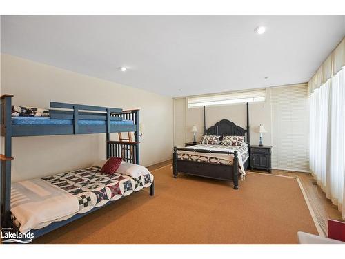 1250 Waldmere Road, Bracebridge, ON - Indoor Photo Showing Bedroom