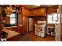 4352 124 County Road, Clearview, ON  - Indoor Photo Showing Kitchen 