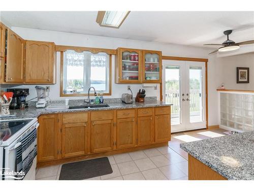382 60 Highway, Huntsville, ON - Indoor Photo Showing Kitchen With Double Sink