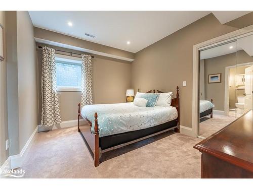 160 Robertson Avenue, Meaford Municipality, ON - Indoor Photo Showing Bedroom