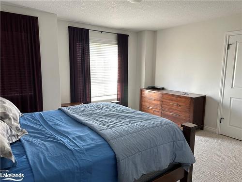 14-935 Goderich Street, Port Elgin, ON - Indoor Photo Showing Bedroom