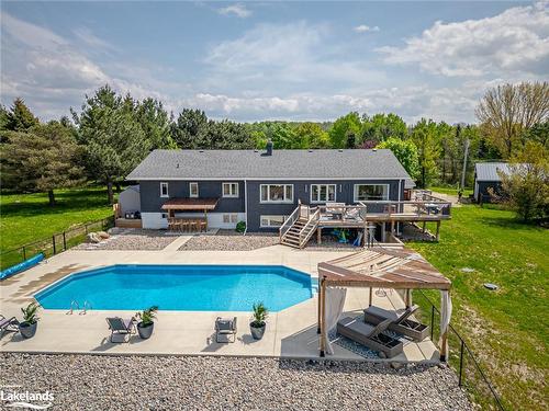 086131 7 Sideroad, Meaford Municipality, ON - Outdoor With In Ground Pool With Deck Patio Veranda