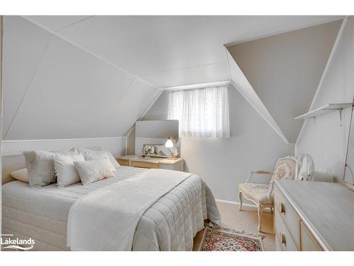 139 Wilson Lake Crescent, Port Loring, ON - Indoor Photo Showing Bedroom