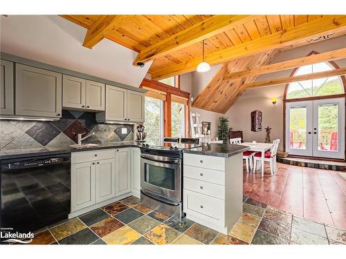 214 Hidden Lake Road, The Blue Mountains, ON - Indoor Photo Showing Kitchen With Double Sink