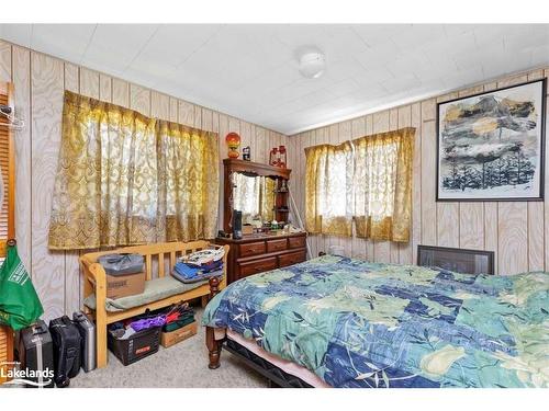 122 Grey Owl Road, Mckellar, ON - Indoor Photo Showing Bedroom