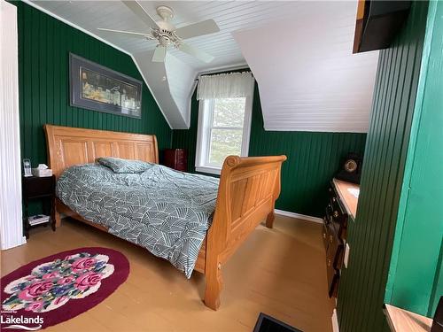 8219 Highway 522, Golden Valley, ON - Indoor Photo Showing Bedroom