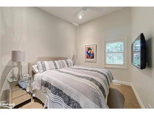 131 Wensley Drive, The Blue Mountains, ON - Indoor Photo Showing Bedroom