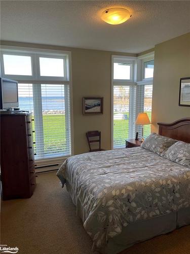 850 Suncrest Circle, Collingwood, ON - Indoor Photo Showing Bedroom