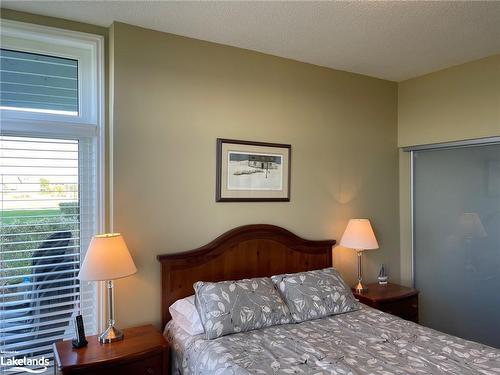 850 Suncrest Circle, Collingwood, ON - Indoor Photo Showing Bedroom