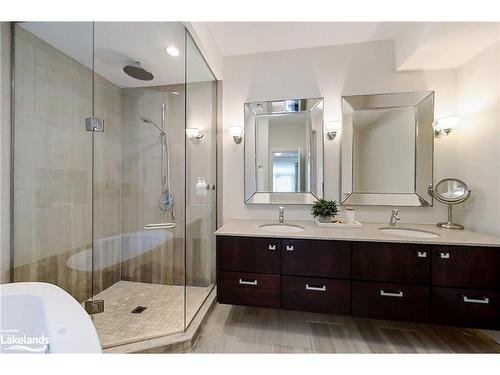 11 Forest Drive, Collingwood, ON - Indoor Photo Showing Bathroom