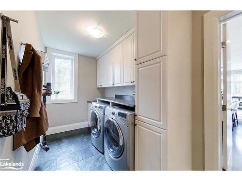 11 Forest Drive, Collingwood, ON - Indoor Photo Showing Laundry Room