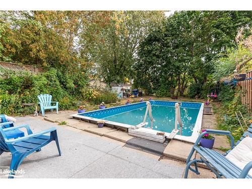 6872 Darcel Avenue, Mississauga, ON - Outdoor With In Ground Pool With Backyard