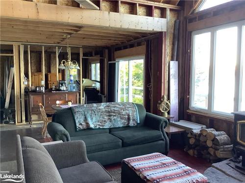 245 Wilson Lake, Port Loring, ON - Indoor Photo Showing Living Room
