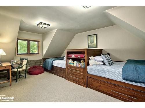 155 Aspen Way, The Blue Mountains, ON - Indoor Photo Showing Bedroom