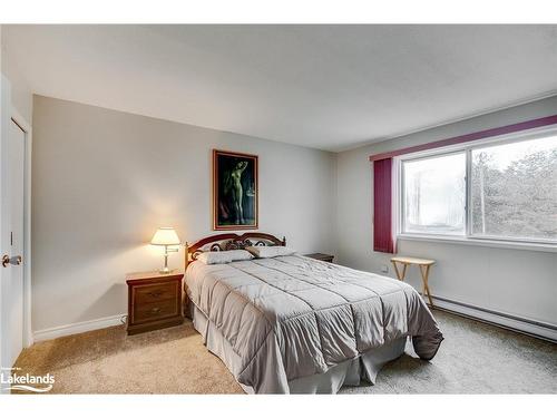 4295 Southwood Road, Torrance, ON - Indoor Photo Showing Bedroom
