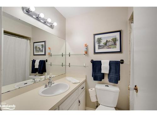 4295 Southwood Road, Torrance, ON - Indoor Photo Showing Bathroom