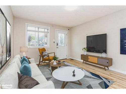 24 Glenwood Drive, Wasaga Beach, ON - Indoor Photo Showing Living Room