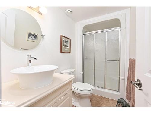 133 Lakeshore Road E, The Blue Mountains, ON - Indoor Photo Showing Bathroom