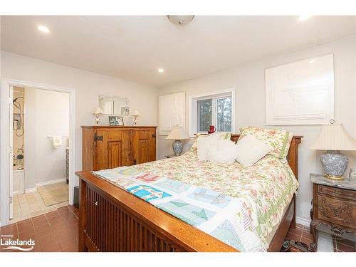 392 William Street, Victoria Harbour, ON - Indoor Photo Showing Bedroom