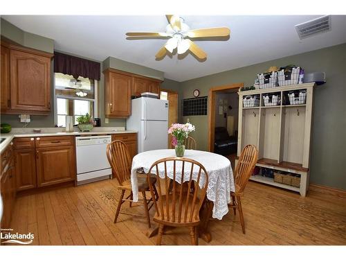 1592 Bruce Saugeen Townline, Port Elgin, ON - Indoor Photo Showing Dining Room