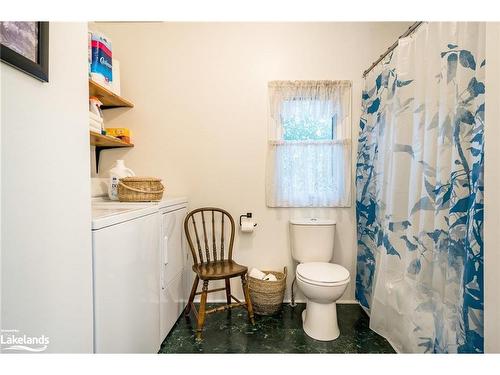 99 Betty Boulevard, Wasaga Beach, ON - Indoor Photo Showing Bathroom